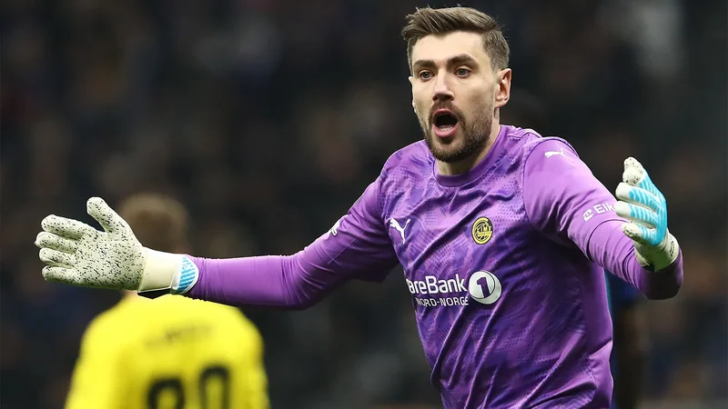 Bu futbolçu DÇ-2026-da oynamaq üçün vətəndaşlığını dəyişdi