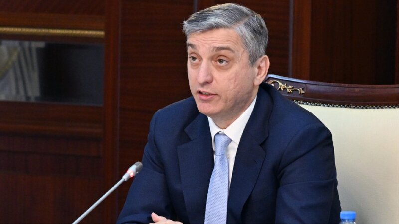 Palata sədri: 2 milyard manatlıq layihə tendersiz bölüşdürülüb