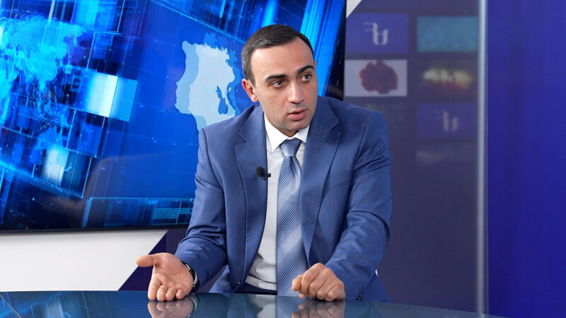 Paşinyanın administrasiyası Samvel Karapetyana çağırış etdi