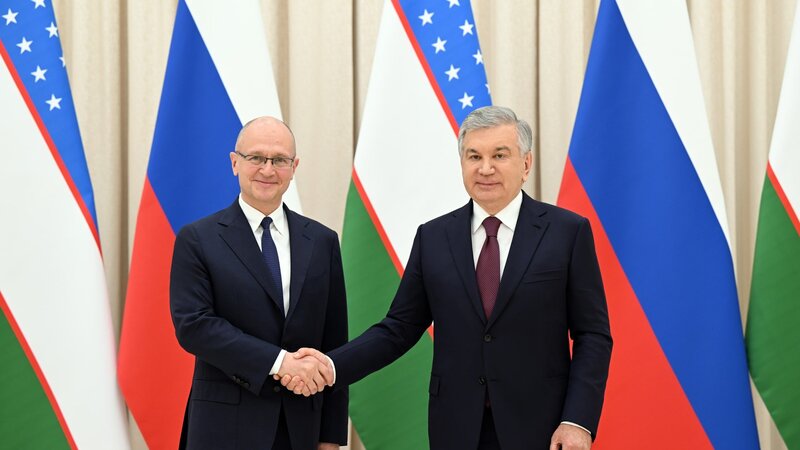 Özbəkistan Prezidenti Sergey Kiriyenko ilə görüşdü