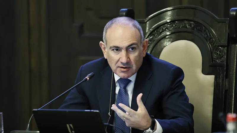 Xalqın Köçəryan və Karapetyana səs verməsi üçün heç bir səbəbi yoxdur -