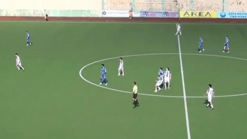 Azərbaycan çempionatında mərkəzdən qol vuruldu - VİDEO 