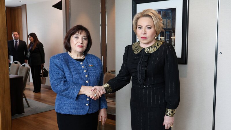 Sahibə Qafarova İstanbulda rusiyalı həmkarı ilə görüşüb