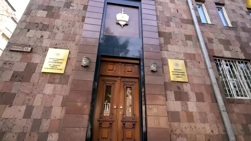 Karapetyanın partiyasının 14 üzvü saxlanıldı