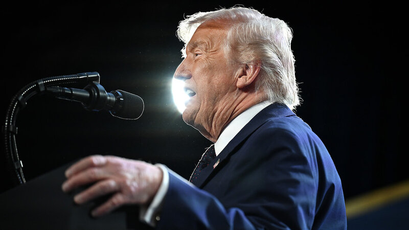 Tramp Niderland kral ailəsi ilə görüşdə müharibəni başa çatdırmaq istədiyini bildirib