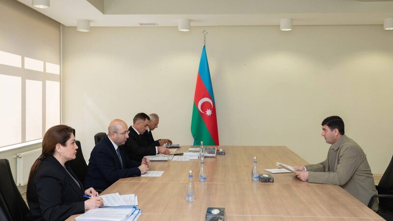 Anar Quliyev Biləsuvarda vətəndaşları qəbul edib -