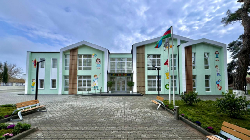 Rusiya Zəngilanın kəndlərində uşaq bağçaları inşa edir