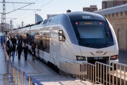 Kürdəmir stansiyası sərnişinlərin istifadəsinə verilir