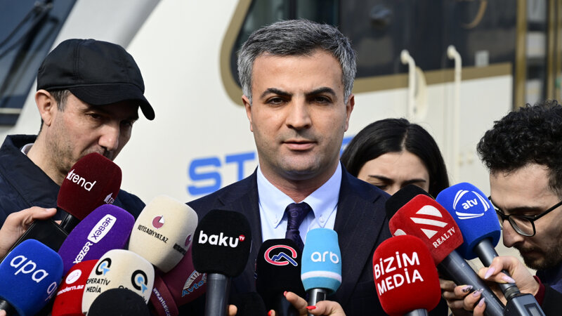 Azər Fərəcov: İndi qatar Bakıdan Kürdəmirə 2 saat 11 dəqiqəyə çatır