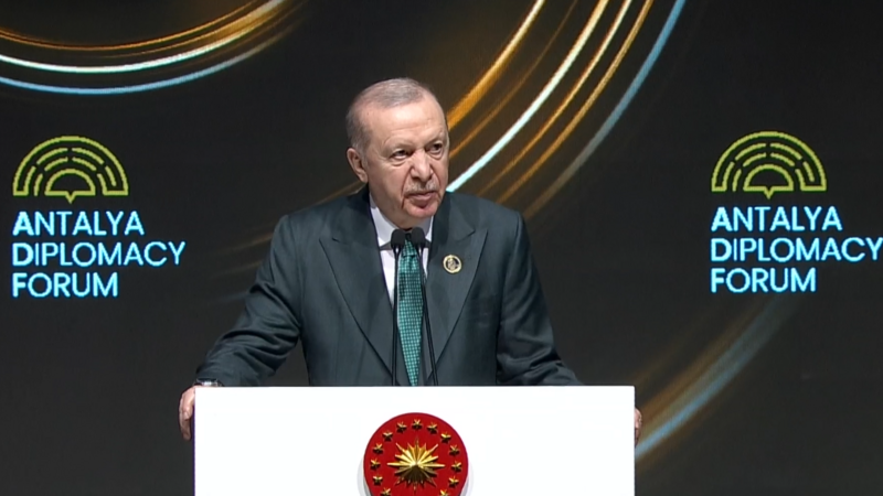 Ərdoğan: Ermənistanla normallaşma Azərbaycanla koordinasiyalı şəkildə davam edir