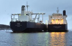 ABŞ Rusiya neftinin satış əməliyyatlarına müvəqqəti icazə verib