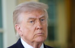 Tramp: İranla danışıqlar yalnız İslamabadda aparılacaq