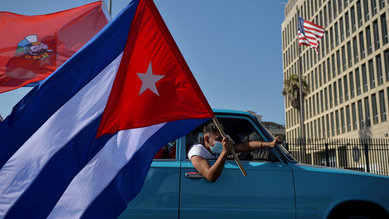 KİV: ABŞ nümayəndələri Kubada Kastro nəvəsi ilə görüş keçirib