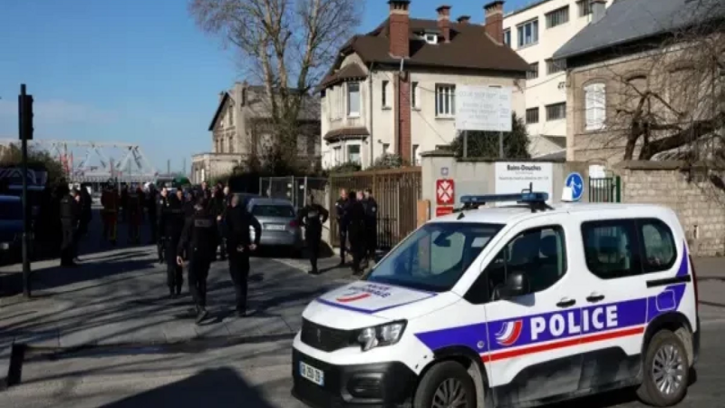 Paris yaxınlığında İkinci Dünya müharibəsindən qalma bomba aşkarlandı