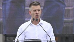 Macarıstanın yeni xarici və müdafiə nazirlərinin adları açıqlandı