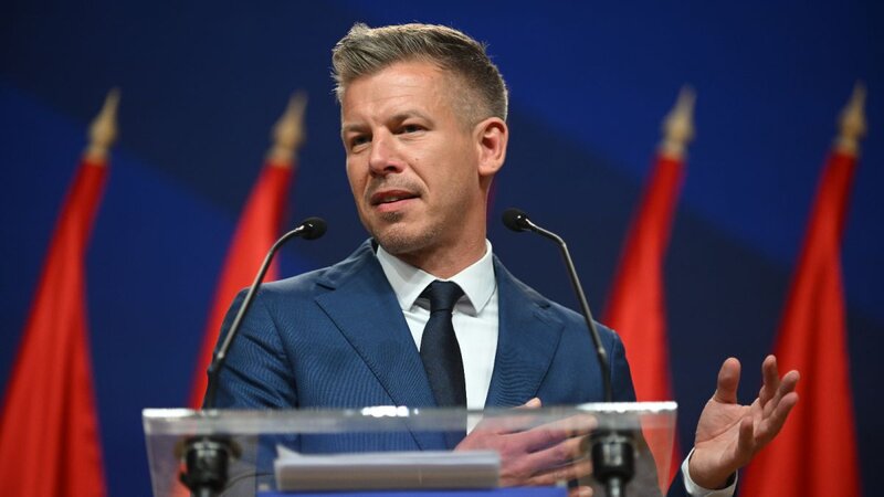 Macarıstanın yeni hökumətində hazırkından daha çox nazir olacaq