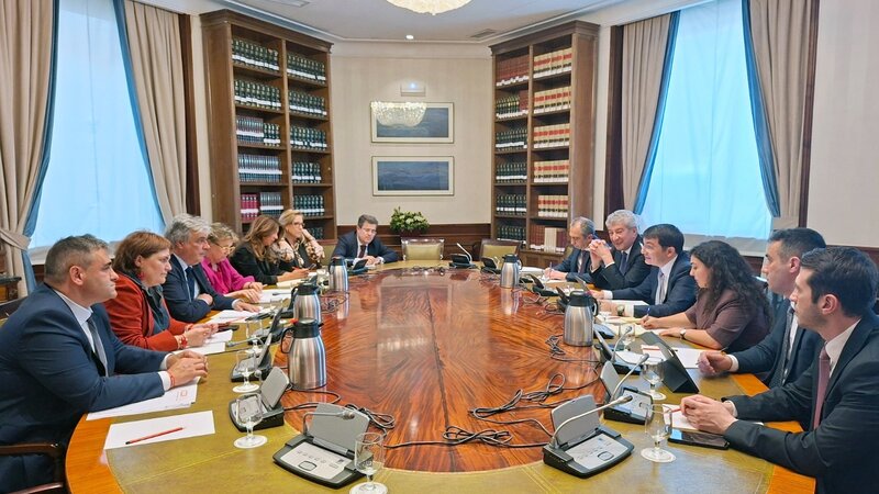 İspaniya ilə iqtisadi tərəfdaşlığın genişləndirilməsi müzakirə edildi