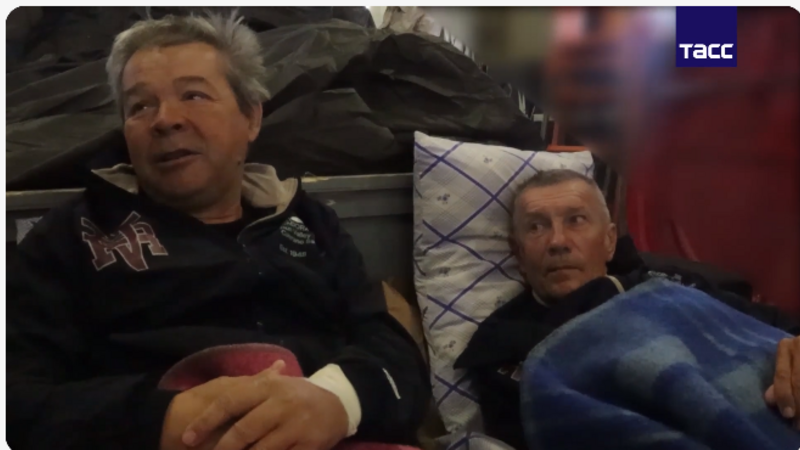 Nigerdə girov götürülən geoloqlar azad edilərək Moskvaya gətirildi