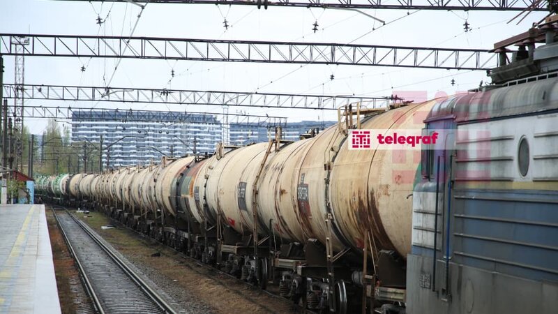 Azərbaycandan Ermənistana dizel yanacağı daşıyan qatar yola salındı -