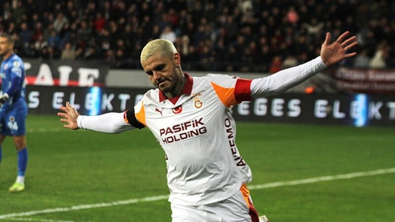 "Qalatasaray" İkardinin əvəzinə ulduz futbolçu gətirir