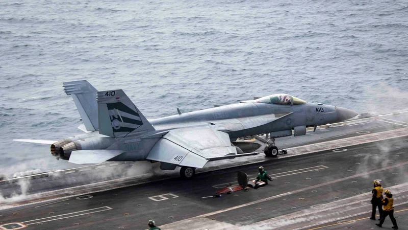 ABŞ İrana qarşı hərbi əməliyyatları Yaxın Şərqdən kənara çıxardı