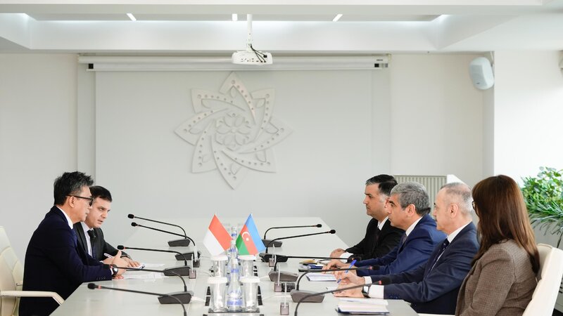 Nazirlikdə İndoneziyanın ölkəmizdəki səfiri ilə görüş oldu