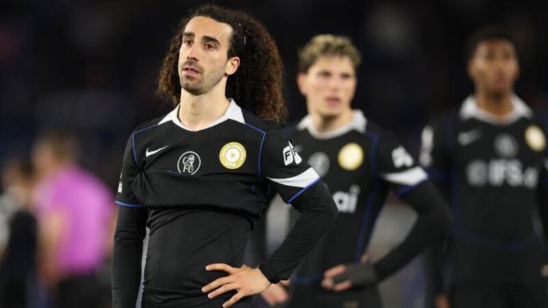 “Çelsi” İngiltərə çempionatında ardıcıl 5-ci dəfə məğlub oldu