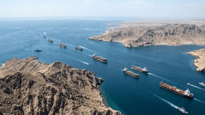 İran: Hörmüz boğazı ABŞ blokadası aradan qalxana qədər bağlı qalacaq