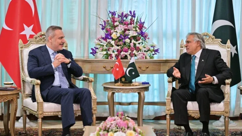 Hakan Fidan İshaq Darla İran-ABŞ danışıqlarını müzakirə etdi