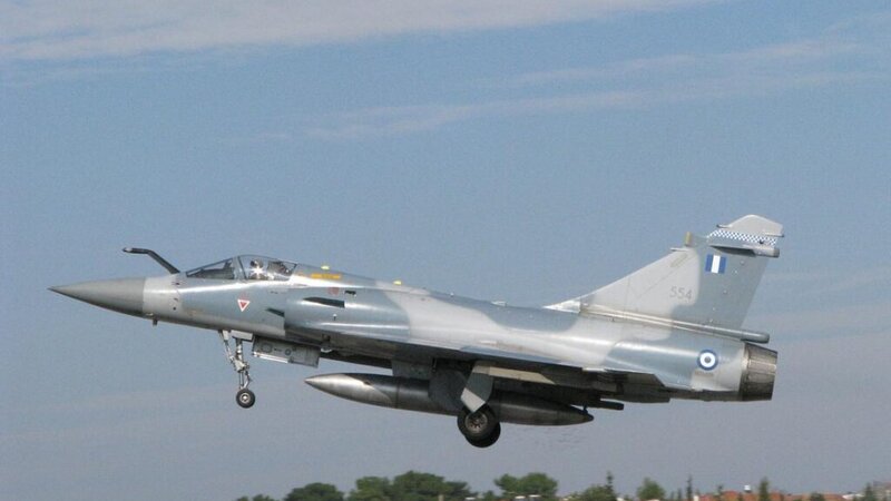 KİV: Fransa və Yunanıstan Kiyevə “Mirage” qırıcılarının verilməsini müzakirə edir