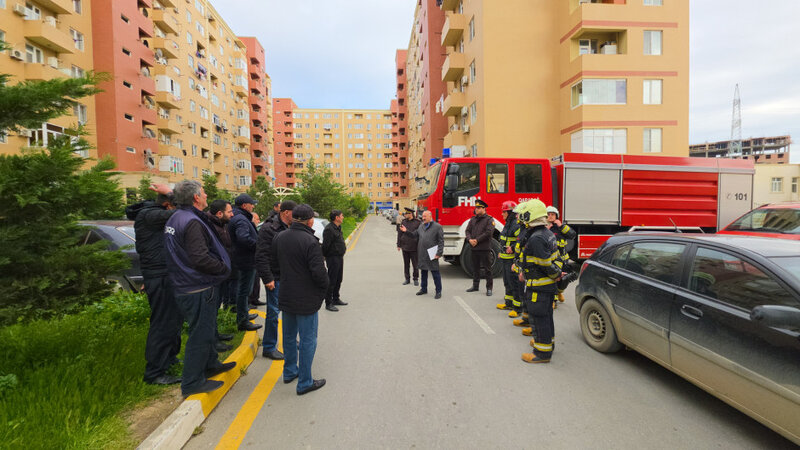 FHN “Qobu Park”da şərti yanğın təlimi keçirdi -