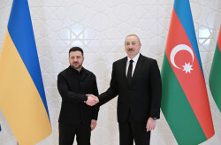 Zelenski İlham Əliyevi Müstəqillik Günü münasibətilə təbrik edib