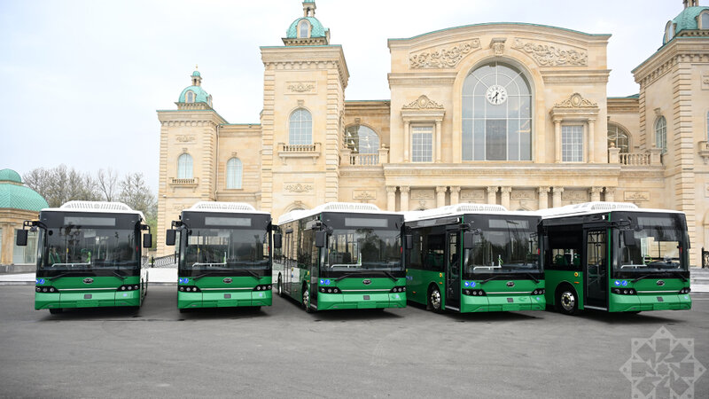 Azərbaycan Ukraynaya 5 elektrik avtobusu hədiyyə etdi