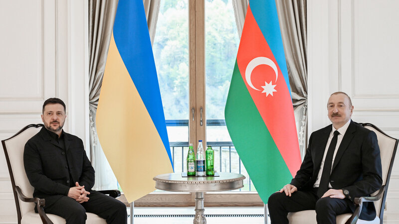 Zelenski Prezident İlham Əliyevlə görüşünə dair paylaşım etdi