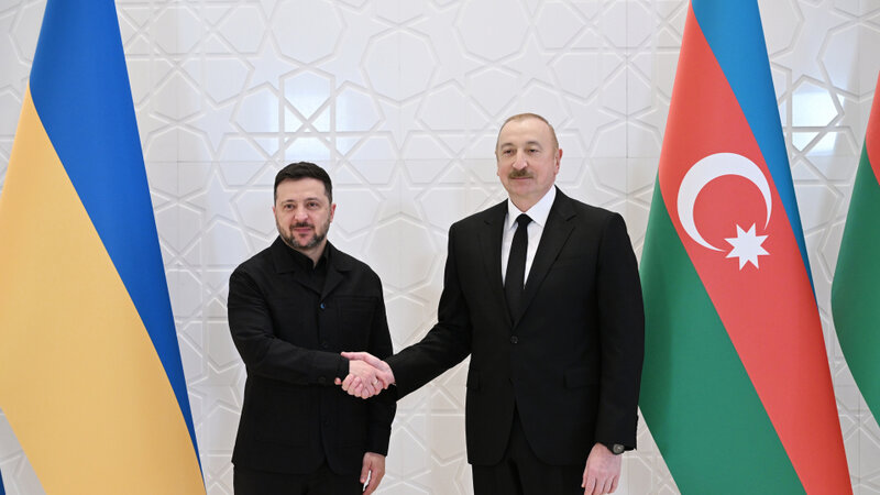 Azərbaycan və Ukrayna prezidentləri mətbuata bəyanatlarla çıxış ediblər