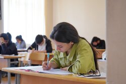 Qaydaları pozduqlarına görə 12 nəfər imtahandan xaric olunub