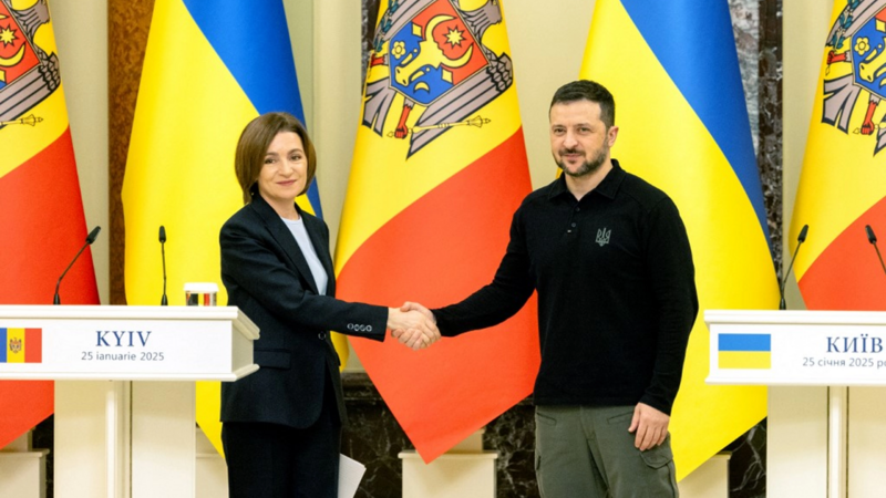 Zelenski: Ukrayna və Moldova Aİ-yə birgə daxil olmaq üçün çalışır