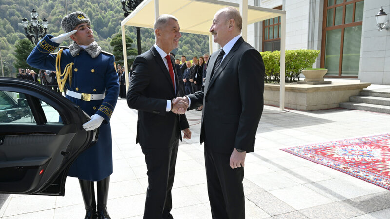 Qəbələdə Çexiyanın Baş naziri Andrey Babişin rəsmi qarşılanma mərasimi oldu