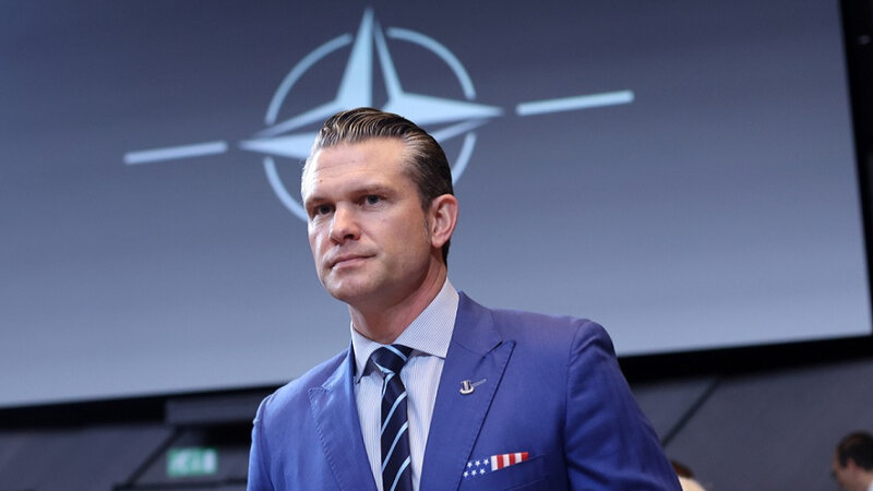 Pit Heqset: Tramp Rusiya ilə Ukrayna arasında sülh sazişinin mümkünlüyünə inanır