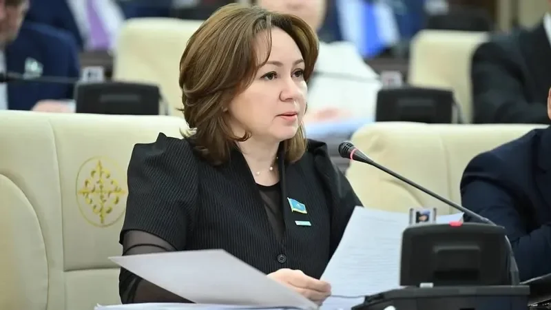 Qazaxıstan Prezidenti ilə bağlı qanun layihəsi parlamentə təqdim edildi