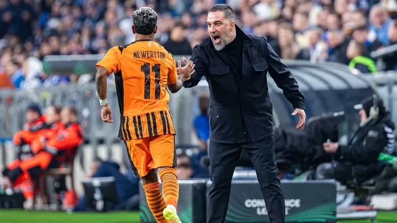 Konfrans Liqası: Arda Turanın komandası yarımfinal görüşünə çıxır