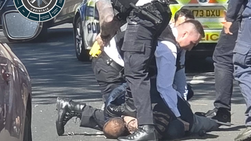 Londonda yəhudi icmasına bıçaqlı hücum edildi -