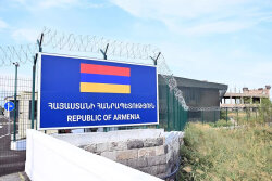 Ermənistan Rusiya qoşunlarını İran və Türkiyə ilə sərhədlərdən çıxarır