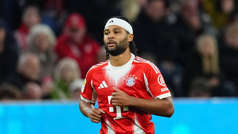 Serj Qnabri İngiltərə Premyer Liqasına qayıda bilər