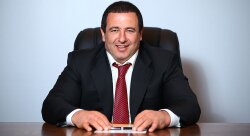 Daha dörd nəfər Ermənistan baş nazirliyinə namizəd oldu