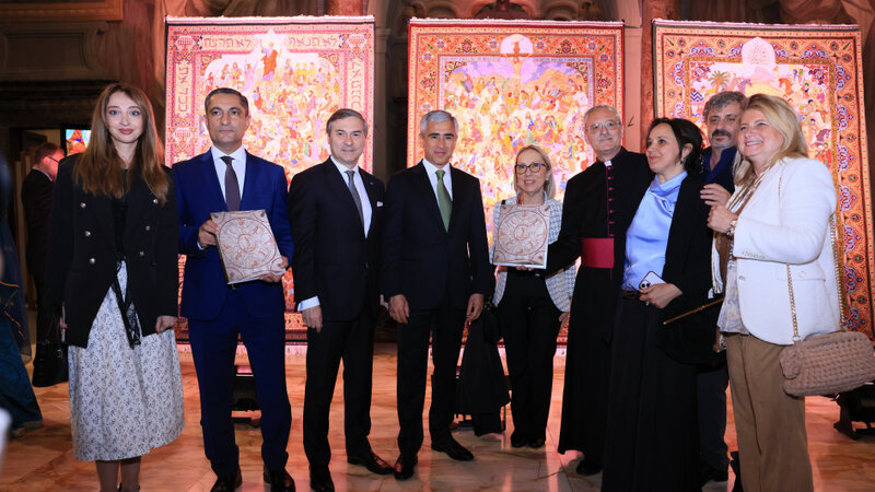 Vatikanda Heydər Əliyev Fondu ilə birgə layihələrin təqdimatına həsr olunan tədbir keçirildi