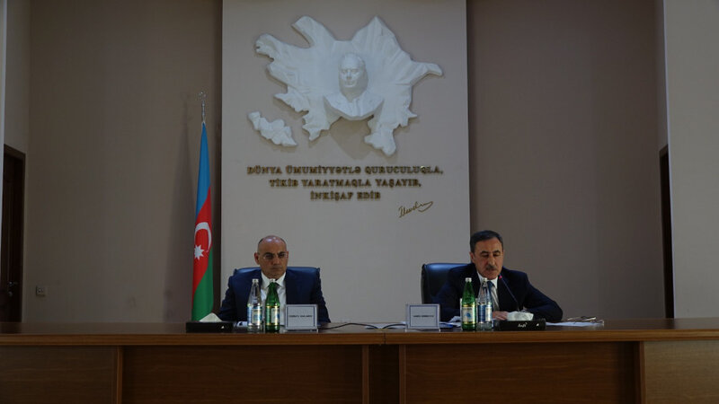 FHN-də tikinti sahəsində icazə prosedurlarının müzakirəsinə həsr olunmuş tədbir keçirilib