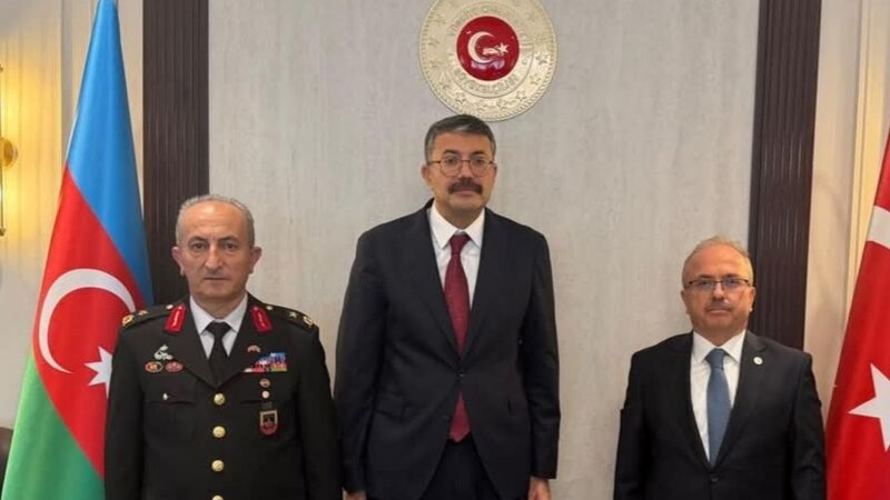 Türkiyənin daxili işlər nazirinin müavini Birol Akgünlə görüşüb