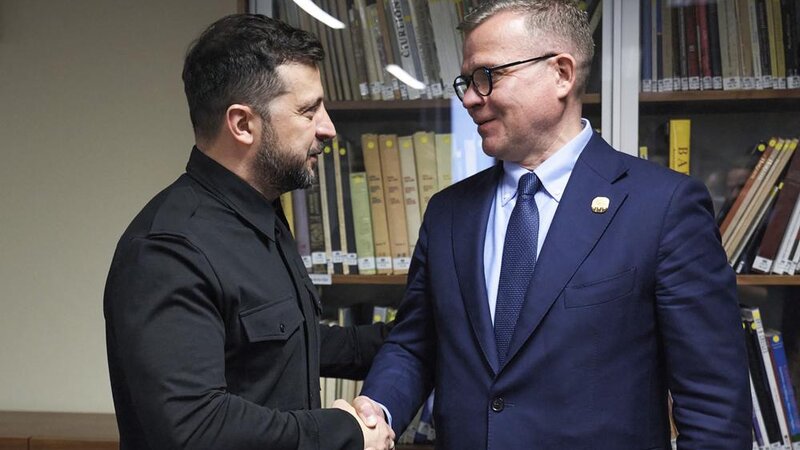 Finlandiyanın baş naziri Zelenskiyə hava məkanının pozulmasına görə xəbərdarlıq edib