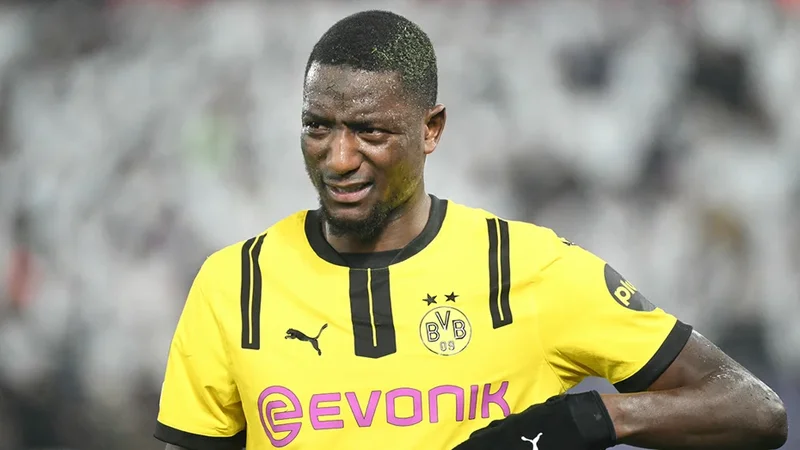 "Fənərbağça"dan transfer həmləsi: Bundesliqa ulduzu ilə danışıqlar başladı